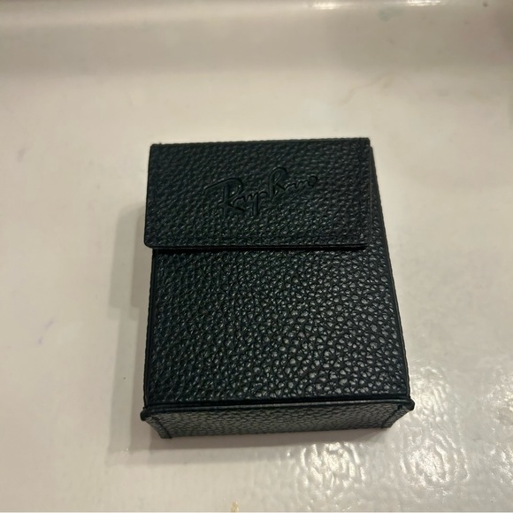 Ray-Ban Wayfarer Folding Classic Sunglasses - Picture 8 of 9